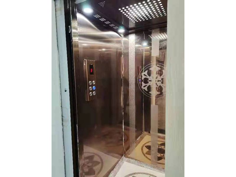 家用電梯
